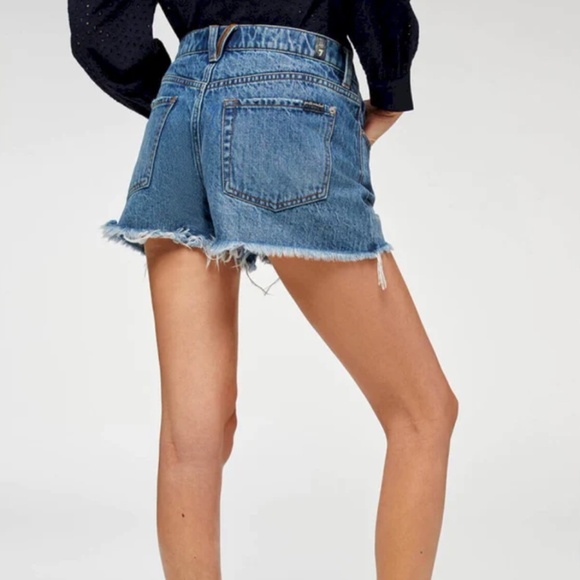 7 For All Mankind Monroe Cut-off Jean Shorts Size 27 NWT - Picture 2 of 11